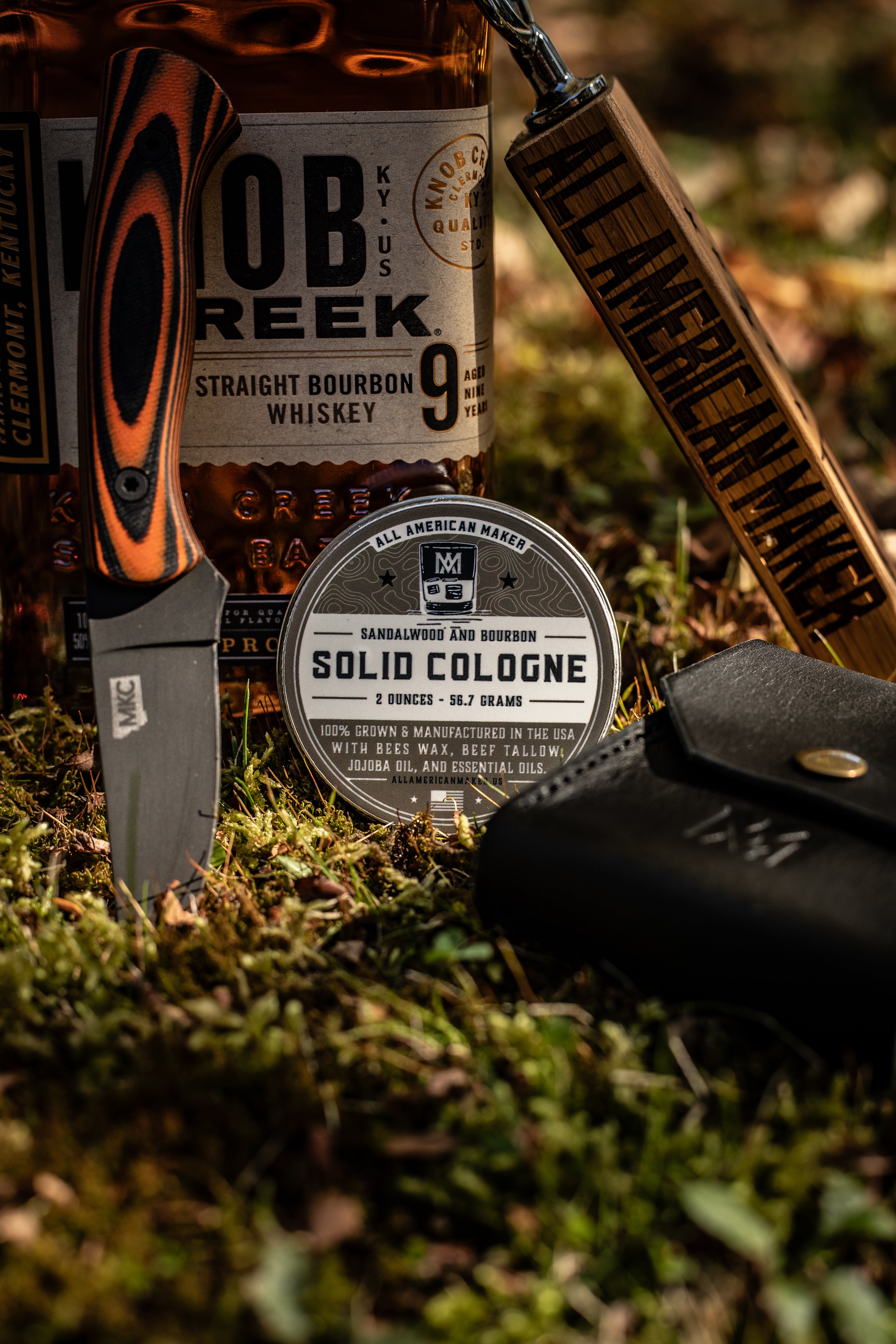 Sandalwood & Bourbon : Solid Cologne